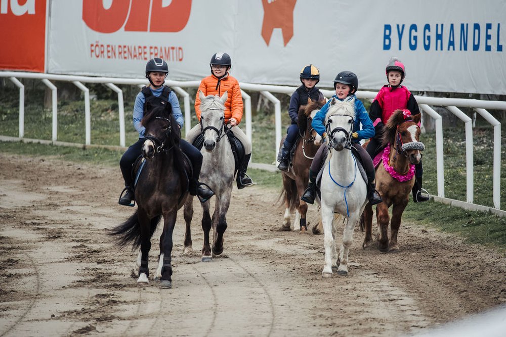 Ponnygalopp Pay and Race på JG 17 maj 2024 bild 2